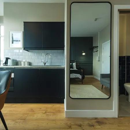 The Willow 2 Apartment